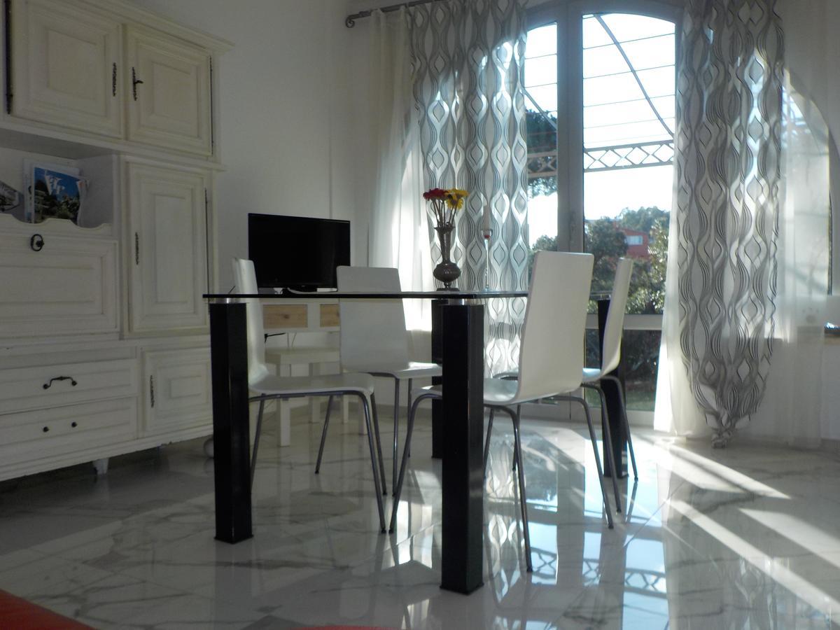 Appartement Villa Angelina 그리모 외부 사진